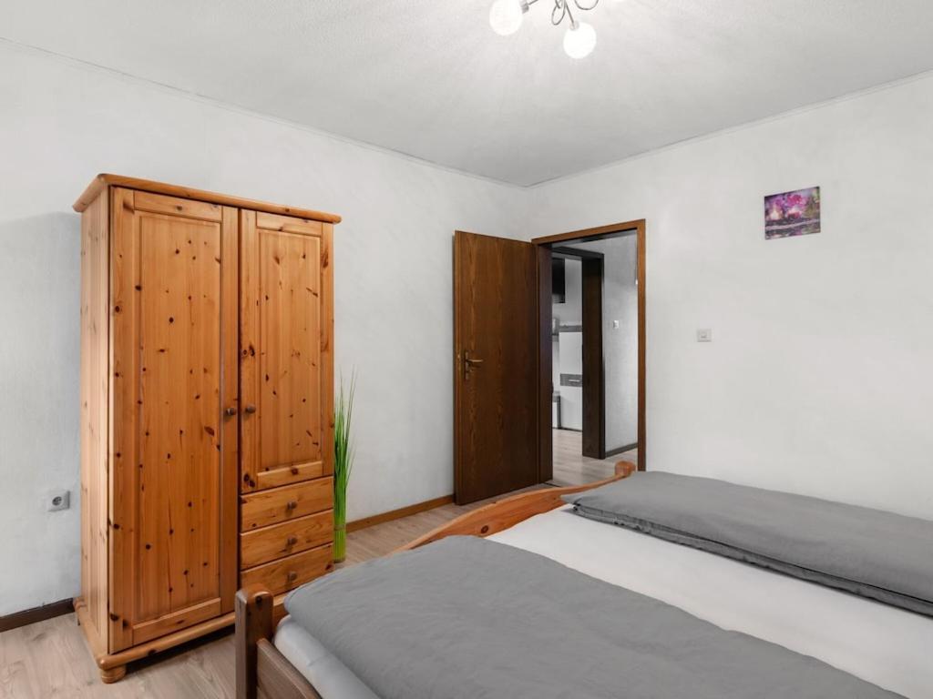 Serene Holiday Home In Nehren With A Beautiful Garden Esterno foto