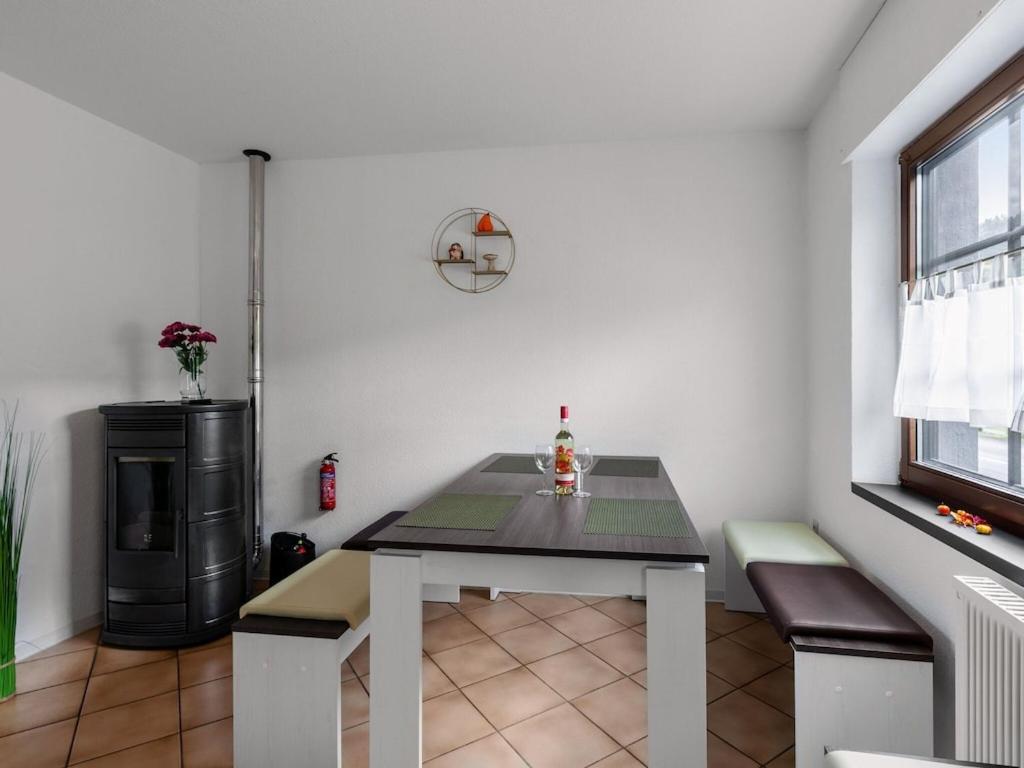 Serene Holiday Home In Nehren With A Beautiful Garden Esterno foto